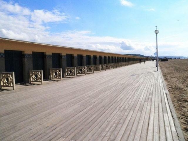 Studio Avec Espace Nuit En Plein Centre De Deauville Kültér fotó